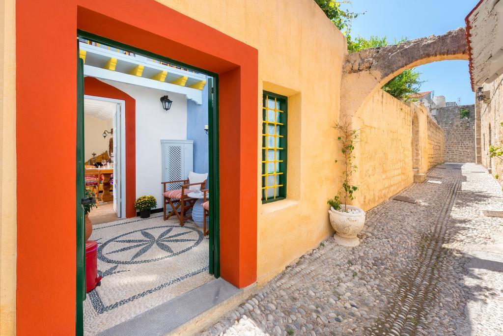 Vila Giorgos' Old Story 2Bed Stone House With Private Hamam In The Old Town Rhodes City Exteriér fotografie